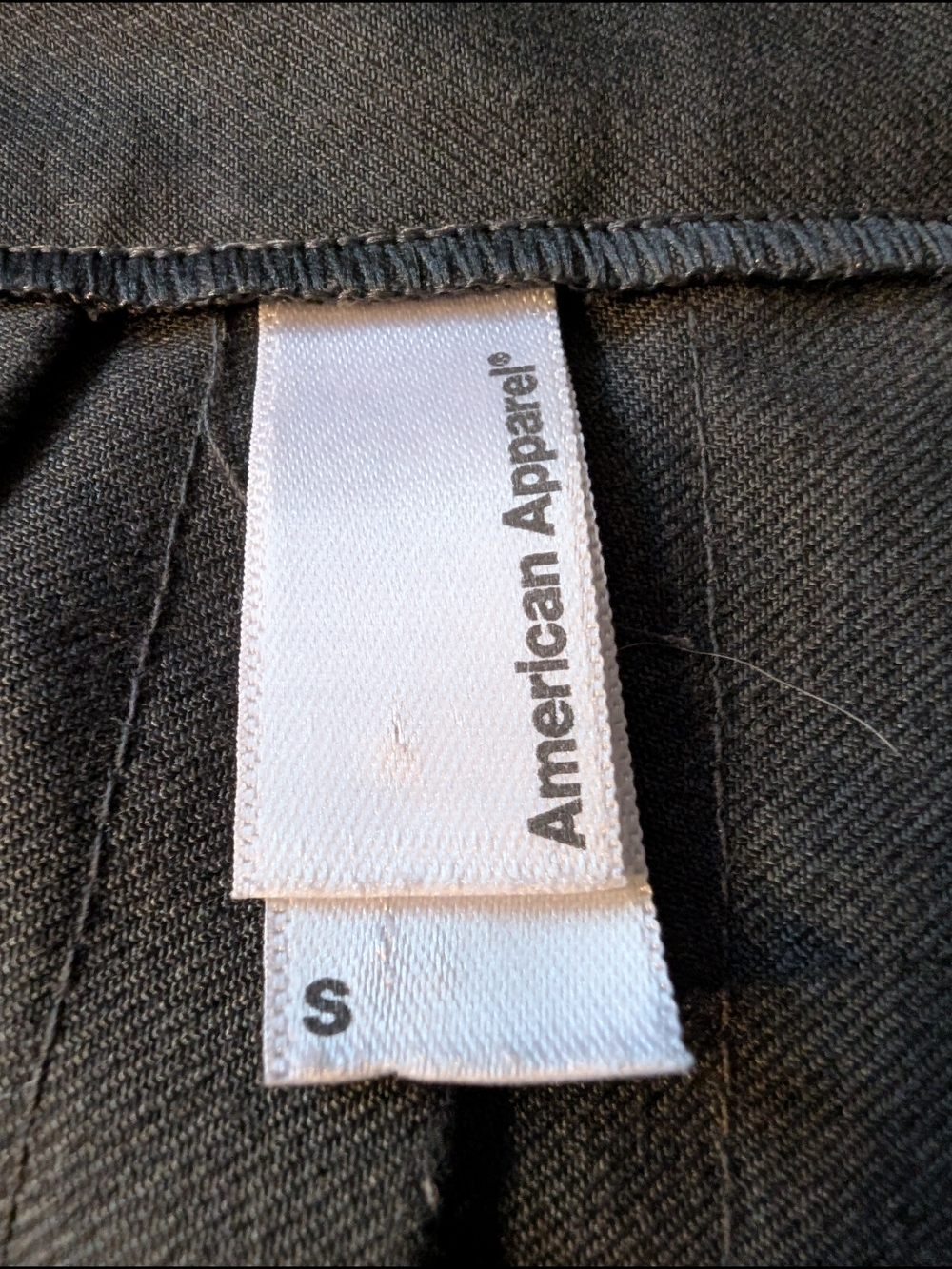 Grey Pleated American Eagle Mini Skirt - Picture 4 of 5